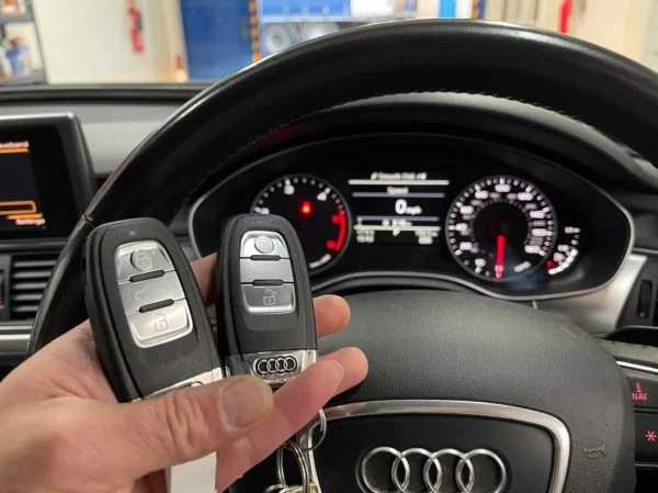 Programare chei auto Programare chei auto